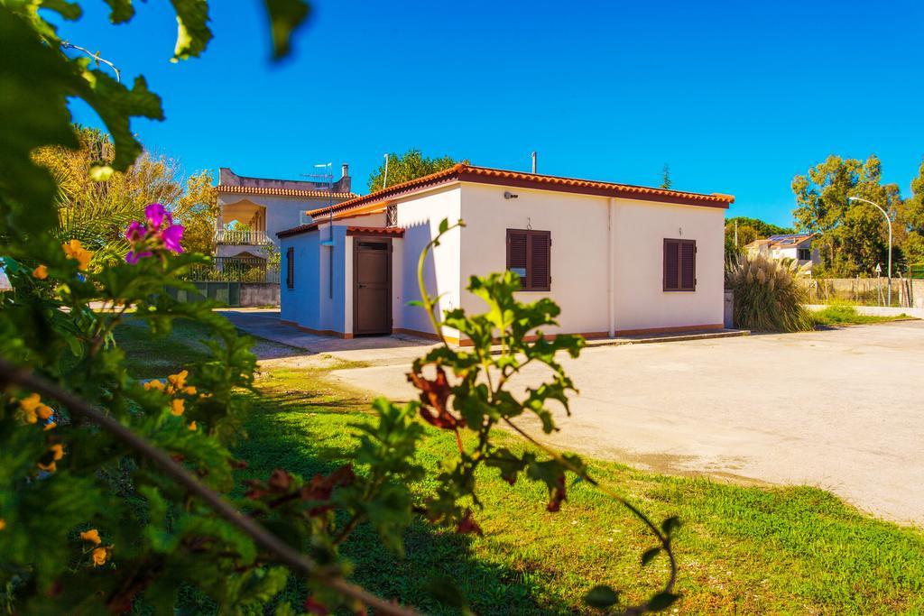 Villa Senza Pensieri Castel Volturno Exteriér fotografie